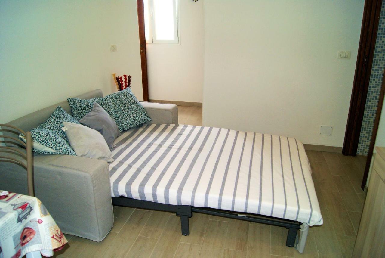 Chez Il Pino Apartment Вернаца Екстериор снимка